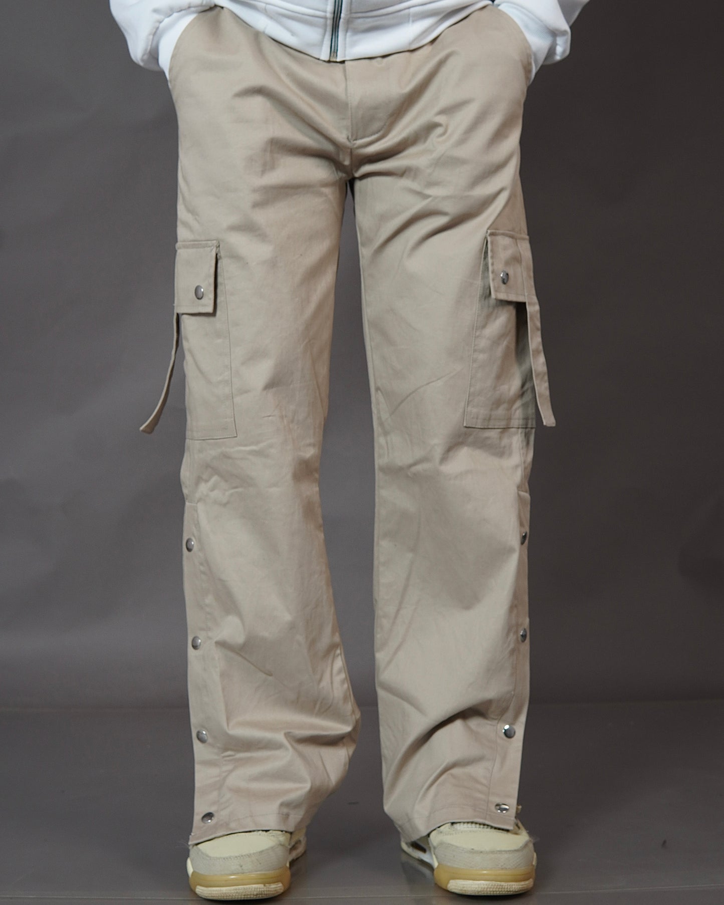 Beiger Cargo 8 Pocket Pant For Mens l Streetwear Pant l TSF